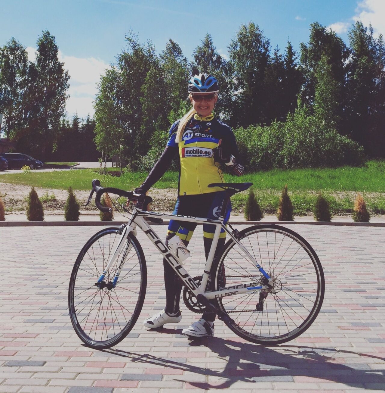 3b0c215f-ded5-4b78-829b-9c365d93d726